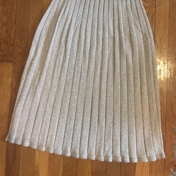 Rose gold midi skirt - Picture 5 of 7